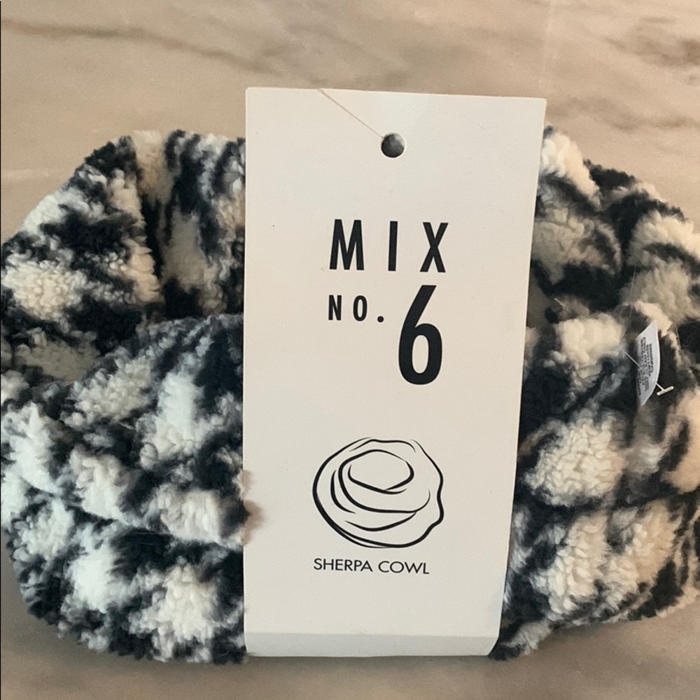 Mix Sherpa Cowl Scarf